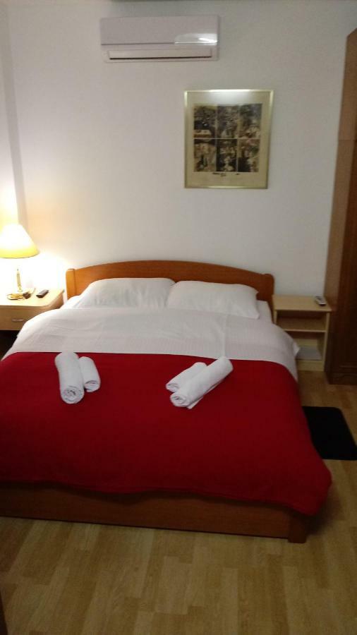 Apartamento Happy Centre-free Parking *
